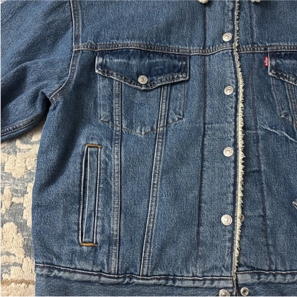 Levi's Womens 90s Sherpa Trucker Jacket Size Large NWT - Picture 5 of 12